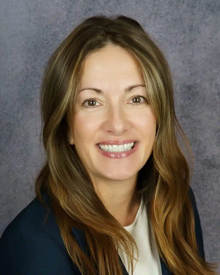 Missy Dixon Headshot