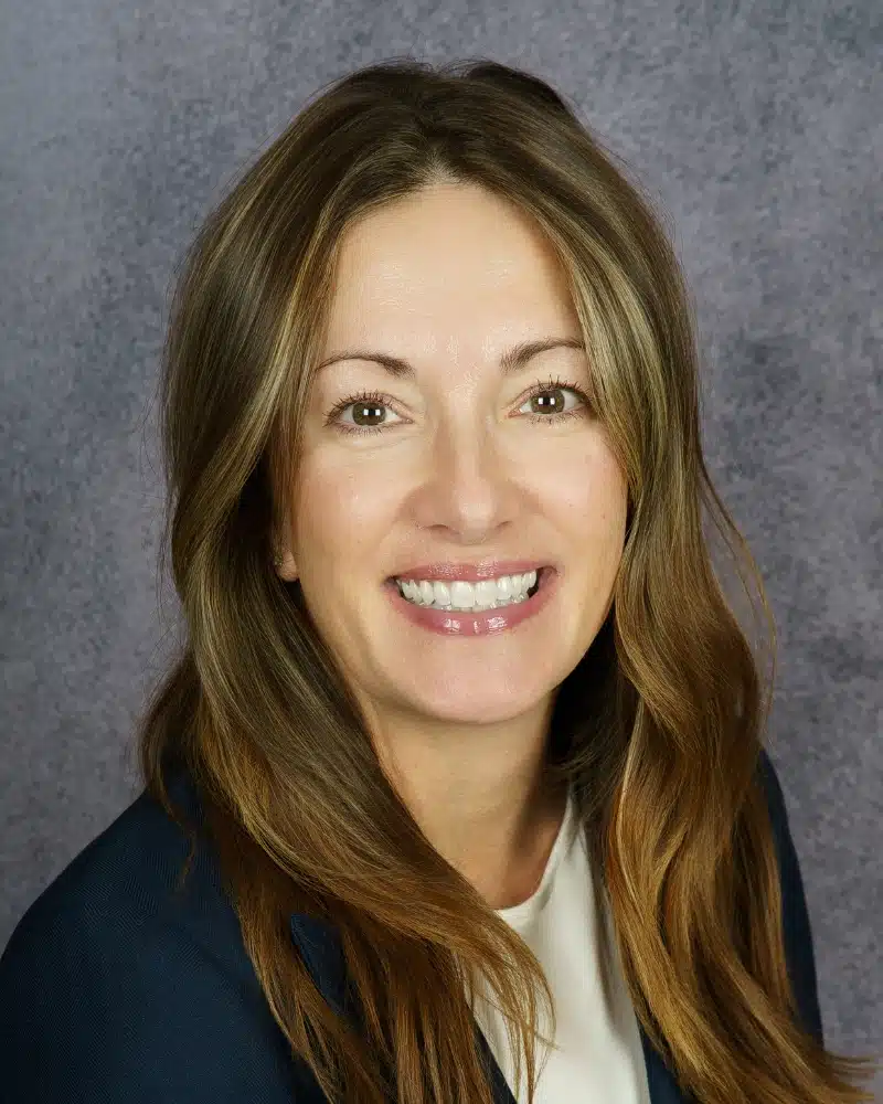 Missy Dixon Headshot